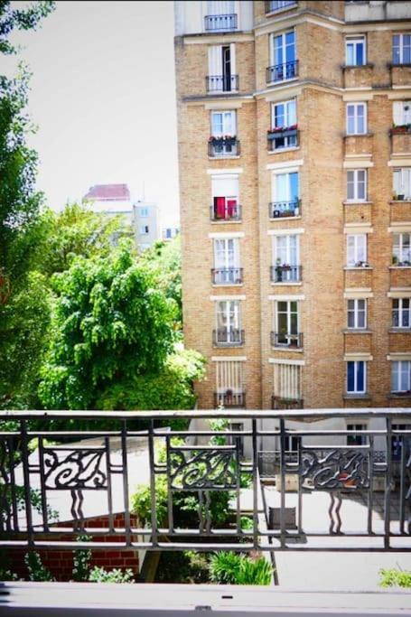 Charmant Studio Parisien Au Coeur Du 15E Arrondissement المظهر الخارجي الصورة